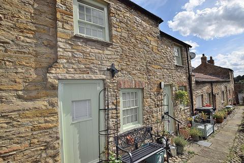 undefined, Carters Yard, Richmond
