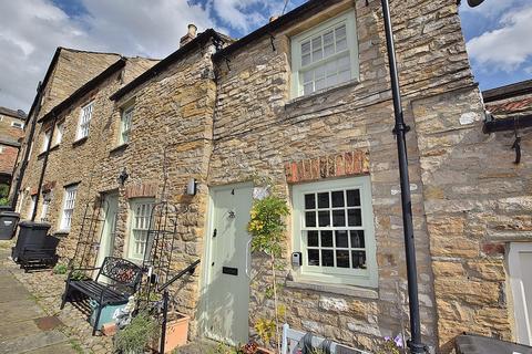 undefined, Carters Yard, Richmond