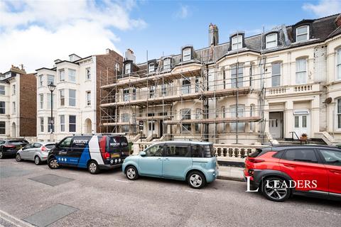 1 bedroom flat to rent, Alhambra Road, PO4