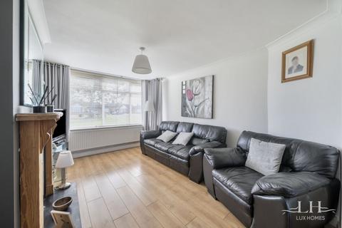 3 bedroom bungalow for sale, Ashway, Old Corringham,