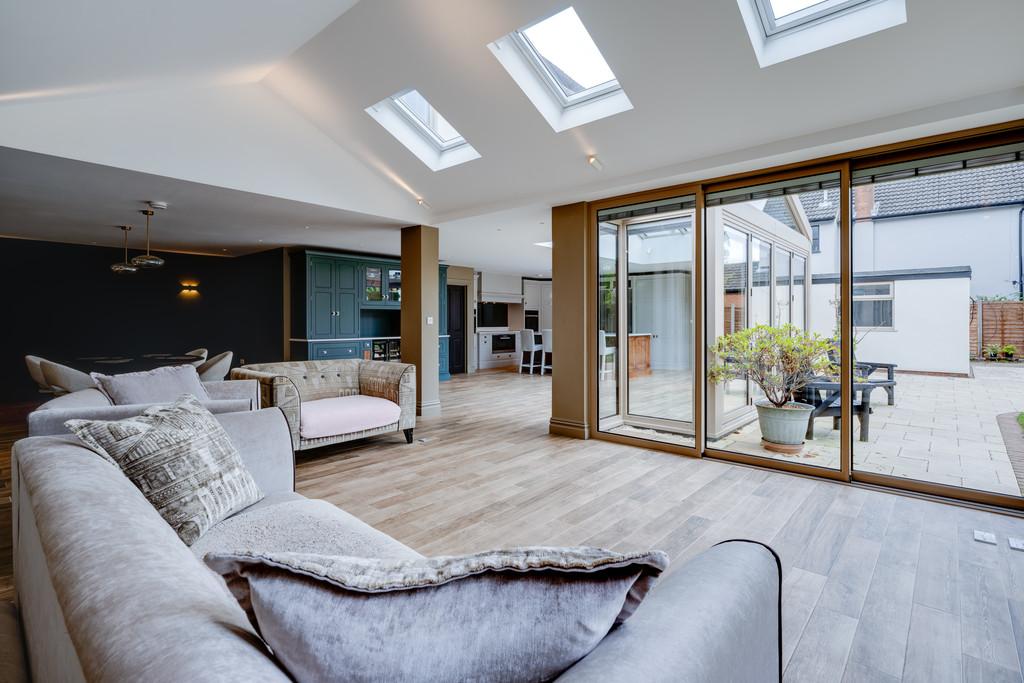 102 Woodbridge Road Brighter-44