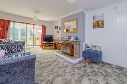 undefined, Rosehill Avenue, Whittington