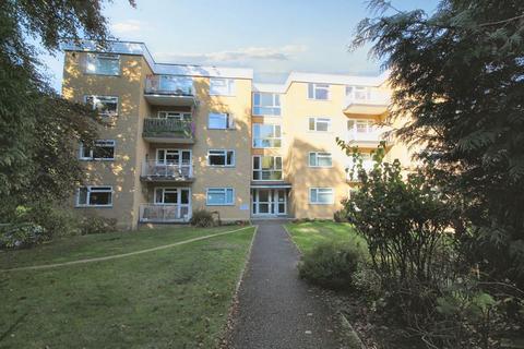 Cheyne Court, Surrey Road