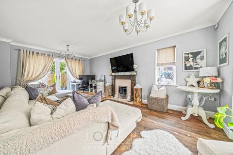 5 bedroom detached house for sale, Hereford Drive, Claydon, IP6