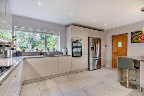 undefined, Walnut Croft, Churton CH3
