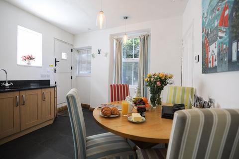Ferndale Cottage Summerhouse Path, Lynmouth, EX35 6ES