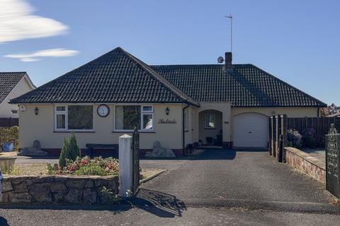 5 bedroom detached bungalow for sale, Goosenford, Taunton TA2