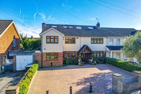 undefined, Lambourne Road, Chigwell IG7