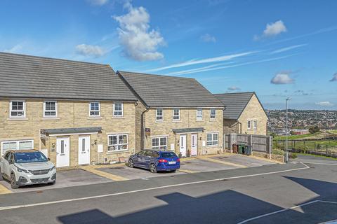 3 bedroom semi-detached house for sale, Rambling Walk, Bradford BD14