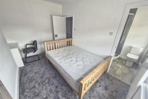 undefined, £145pppw excl bills - BRAND NEW 6 BED STUDENT HOUSE - NG7 4HE