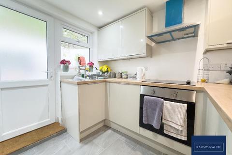 undefined, James Terrace, Gethin Road, Tonypandy, CF40 1EG