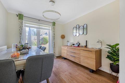 19 Penhale Close, Orpington, BR6 9XS