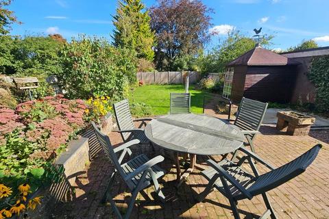 undefined, Desborough, Kettering NN14