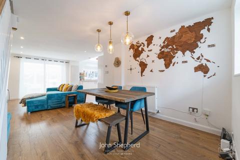 2 bedroom semi-detached house for sale, Tilesford Close, Shirley, Solihull, West Midlands, B90
