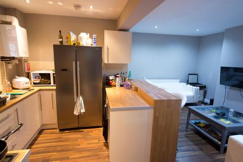undefined, *£120pppw excl bills* Rolleston Drive, Lenton, NG7 1LA - UON