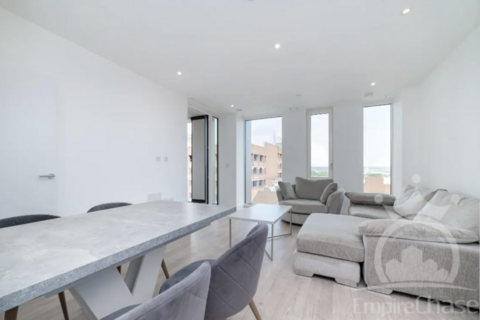 2 bedroom apartment to rent, College Road, Harrow HA1