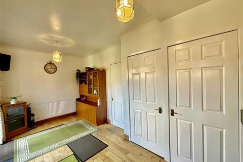 undefined, Balmoral Road, Sheffield, S13 7QF