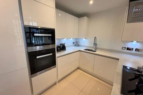 2 bedroom property to rent, Rainville Road, London W6