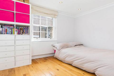 3 bedroom flat to rent, NW1