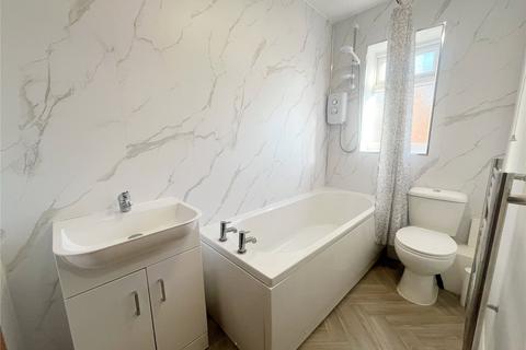 2 bedroom apartment for sale, Baguley Crescent, Rhodes, Middleton, M24