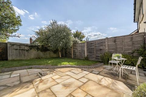3 bedroom semi-detached house for sale, Montfort Gate, Caversham, Reading