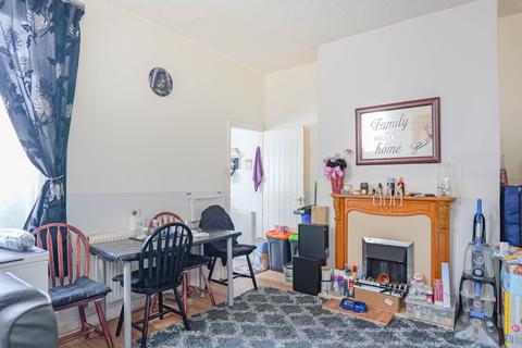 2 bedroom end of terrace house for sale, Manchester Road, Blackpool FY3