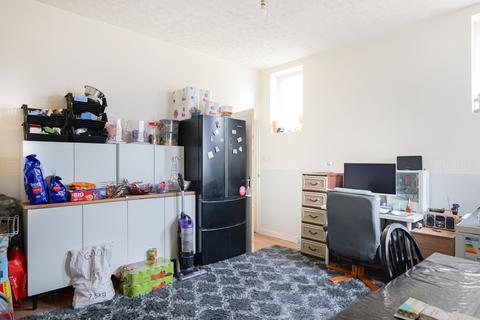 2 bedroom end of terrace house for sale, Manchester Road, Blackpool FY3