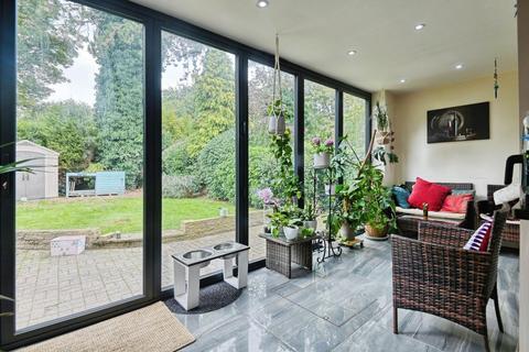 24 Ashdene Close, Sutton Coldfield, B73 6HL