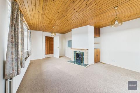 undefined, Barnfield, Crediton, EX17