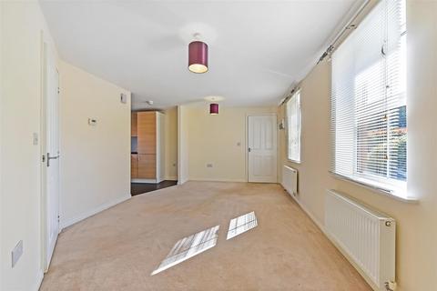 undefined, Ryeland Way, Andover