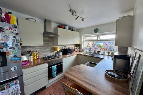 undefined, Pavilion Road, Aldershot GU11