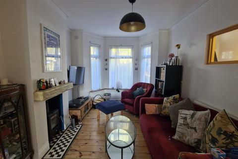 undefined, Pavilion Road, Aldershot GU11