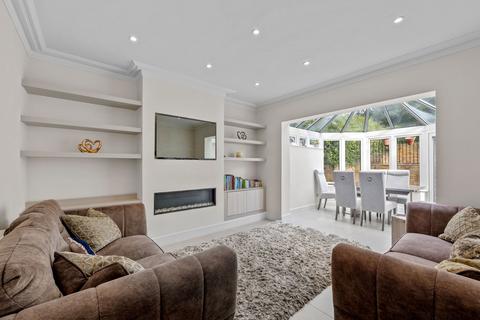 undefined, Byron Avenue, Coulsdon CR5