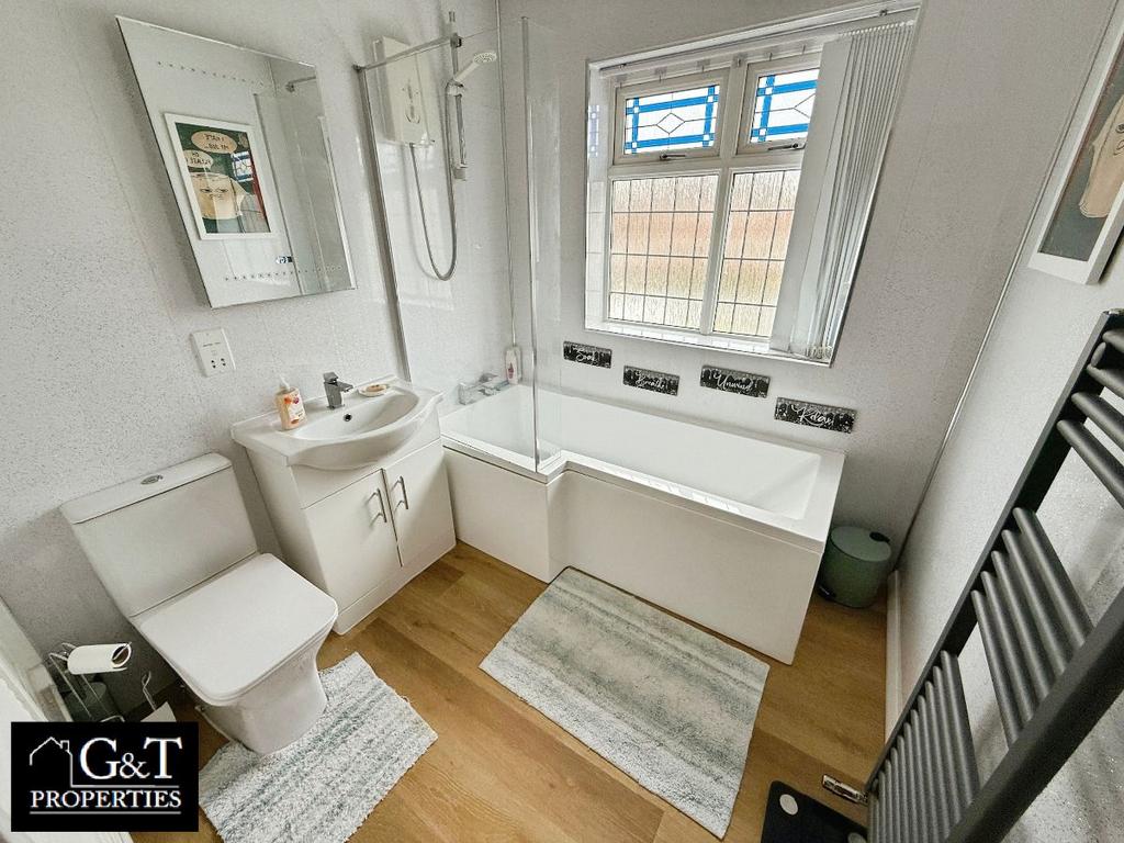 Family bathroom