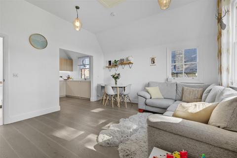 undefined, Thomas Barnardo Way, Barkingside IG6