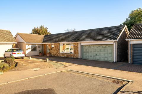 3 bedroom detached bungalow for sale, Cedar Close, Lincoln LN2