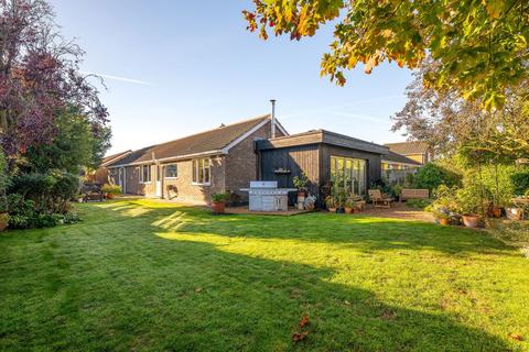 3 bedroom detached bungalow for sale, Cedar Close, Lincoln LN2