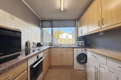 undefined, Normanton Road, Basingstoke, Hampshire