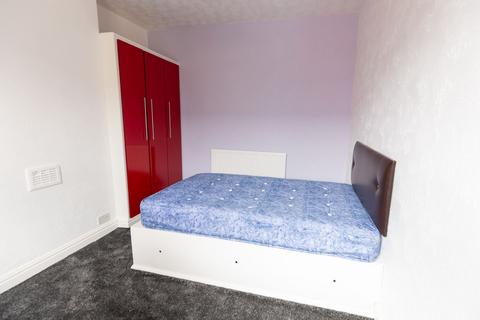 5 bedroom house to rent, Cliff Mount, Leeds LS6
