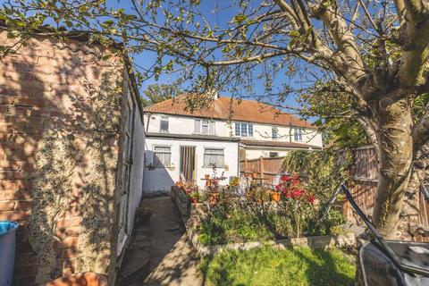 3 bedroom semi-detached house for sale, Church Road, Iver SL0