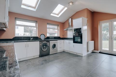 3 bedroom semi-detached house for sale, Chalk Hill, Watford, WD19