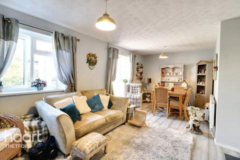 1 bedroom semi-detached bungalow for sale, Willow Close, Brandon