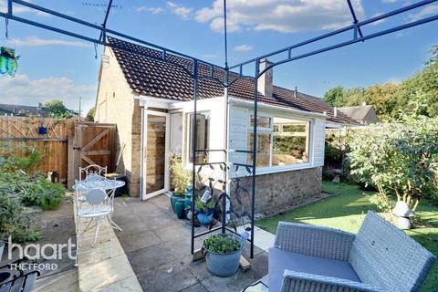 Willow Close, Brandon