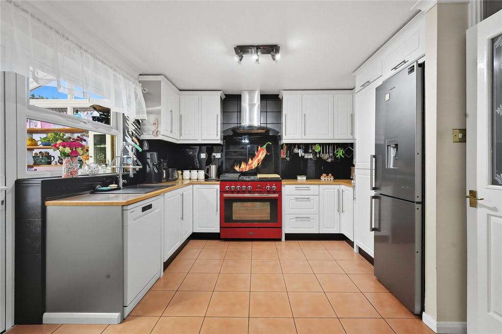 Fitted Kitchen