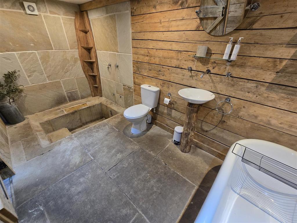 Barn Bathroom
