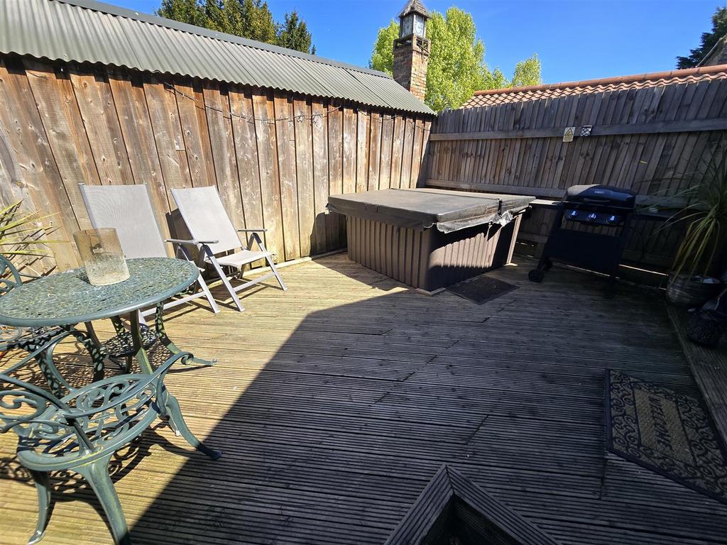 Barn Courtyard