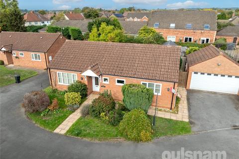 3 bedroom bungalow for sale, Churchfields Gardens, Bromsgrove, Worcestershire, B61