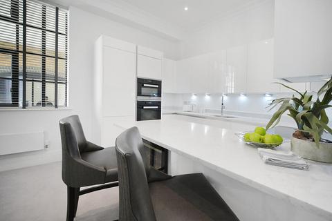 1 bedroom apartment to rent, Rainville Road, London, W6