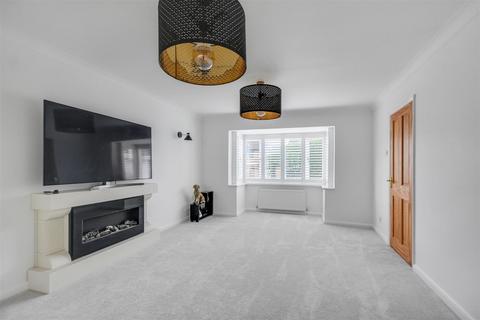4 bedroom detached house for sale, The Heath, Giltbrook, Nottingham
