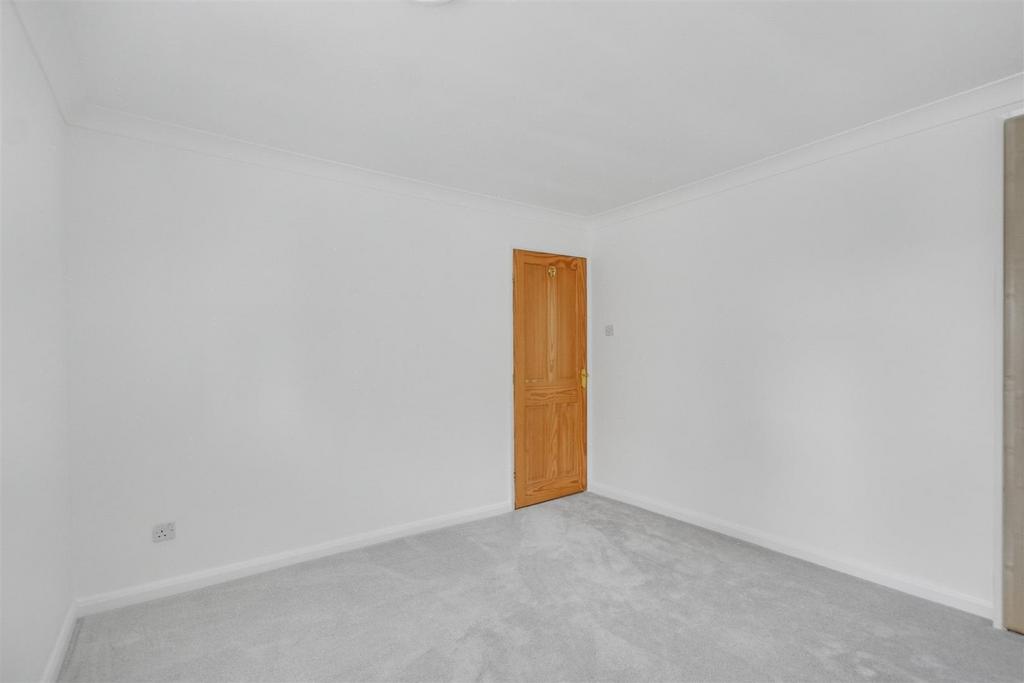 Bedroom 2 2.jpeg